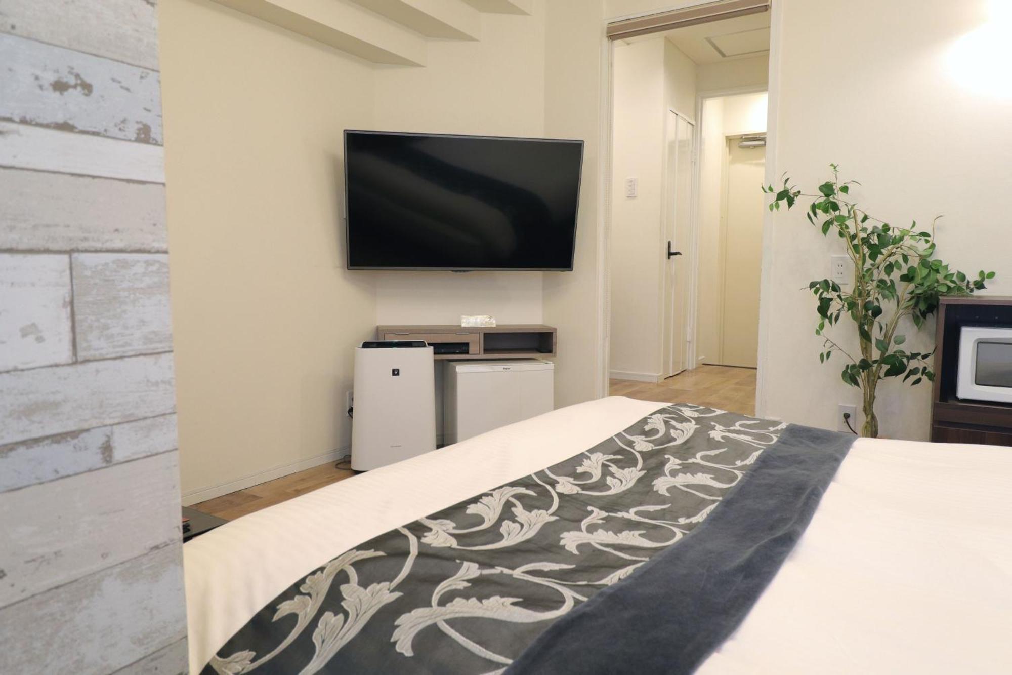 天然個室温泉 Hotel Lafontaine 諏訪 (Adults Only) Suwa  Esterno foto